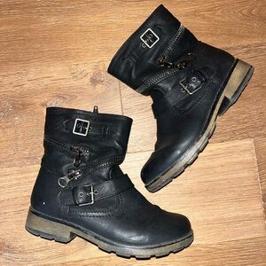 Stevies Kids Black Zipper Boots